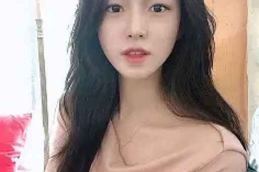 知名励志网红塌房困苦人设都是假的曾劝未成年女孩从事灰色行业