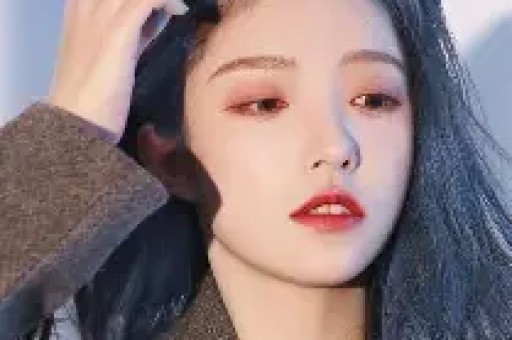网红董宇辉带货翻车：人设崩塌终有时韭菜狂欢一场空